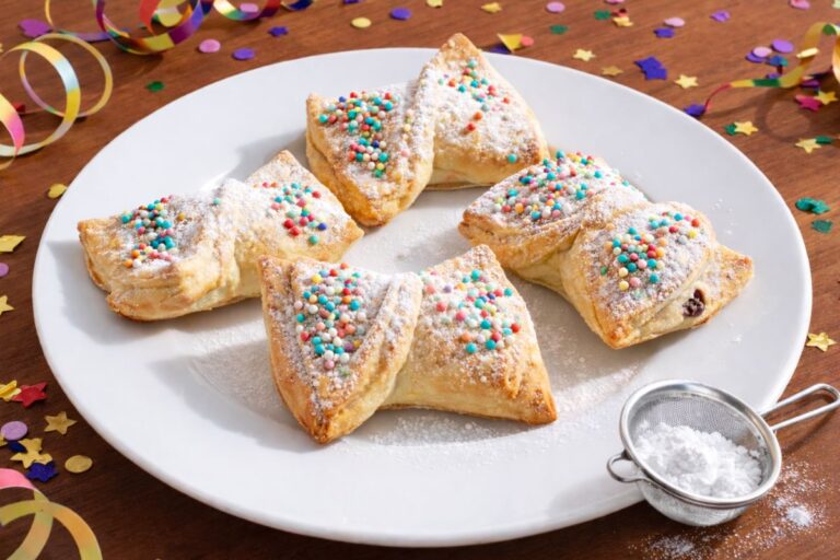 Al pistacchio e in friggitrice ad aria: sono i fiocchetti di Carnevale che spariscono subito