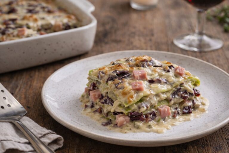 Lasagne verdi cremose in friggitrice ad aria: impossibile non fare il bis con questo condimento