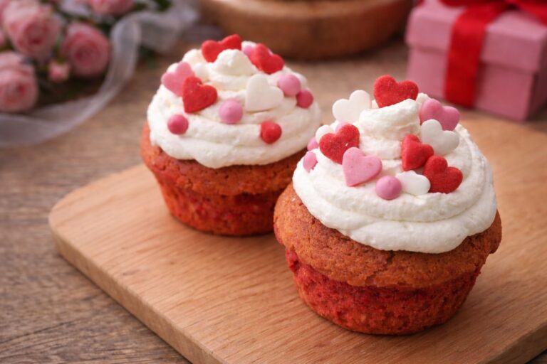 Chi resiste ai cupcake di San Valentino in friggitrice ad aria? Nessuno: un regalo goloso