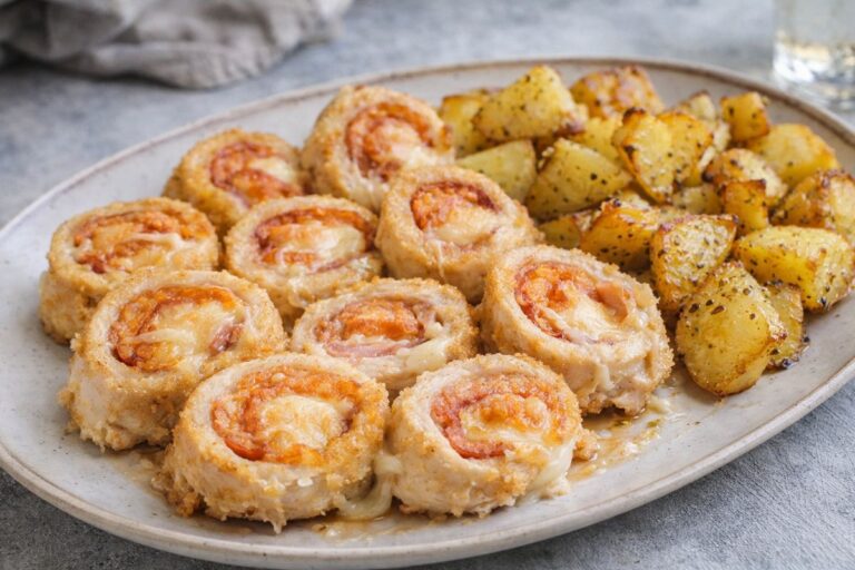 Dimentica il pollo stopposo: prova questi rotolini ripieni in friggitrice ad aria