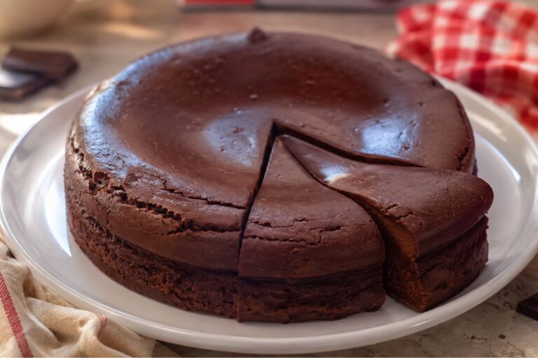 Solo 3 ingredienti per la Kinder cheesecake in friggitrice ad aria: non ne farai più a meno