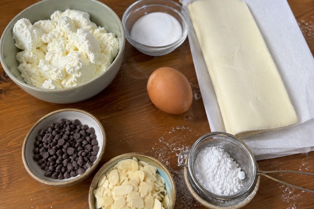 Brioche di sfoglia con ricotta e cioccolato, ingredienti