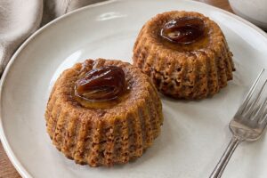 Dolcetti ai datteri in friggitrice ad aria