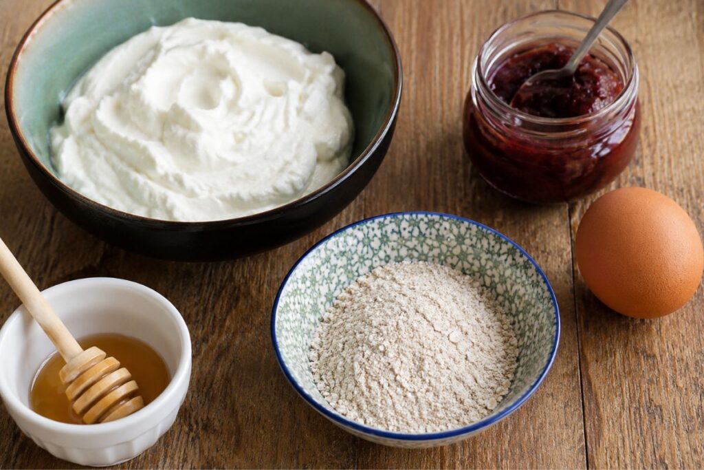 Mini cheesecake allo yogurt greco in friggitrice ad aria, ingredienti