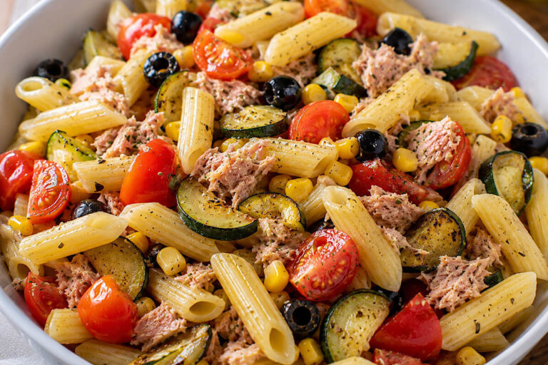 La pasta fredda dell’estate è imbattibile con questo trucco in friggitrice ad aria: ci avevi mai pensato?