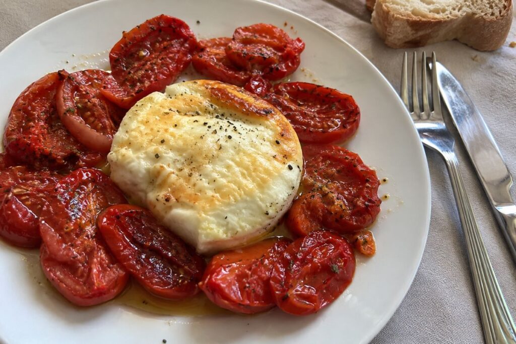 Primosale con pomodori conditi in friggitrice ad aria
