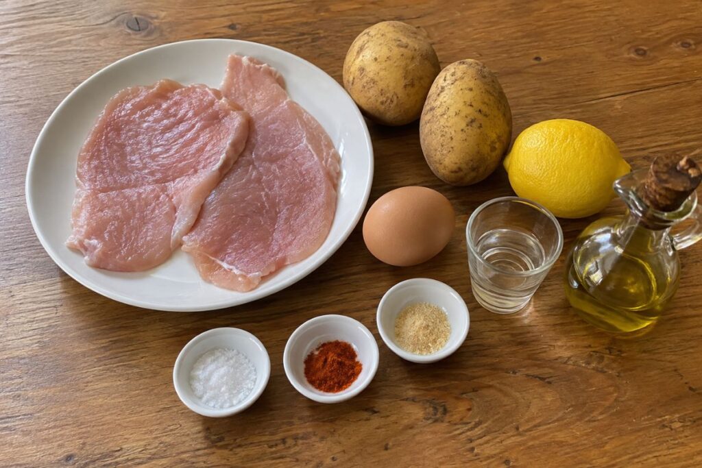 Cotoletta di tacchino in crosta di patate in friggitrice ad aria, ingredienti